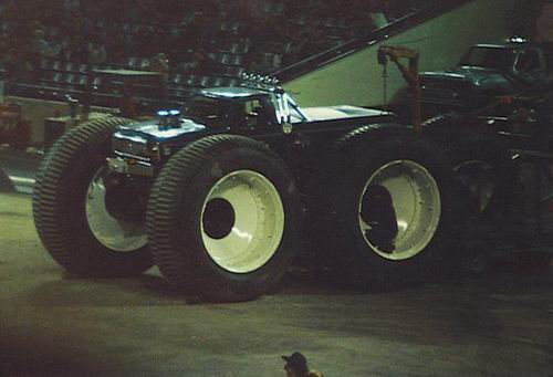 Pontiac Silverdome - Bigfoot From Robert Krupa (newer photo)